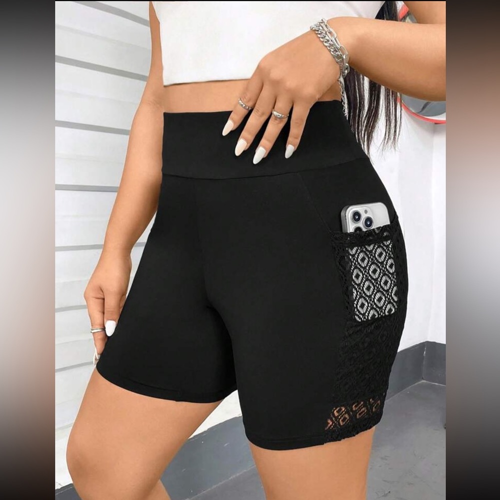 Plus Size Women Athletic Shorts-14(1XL)